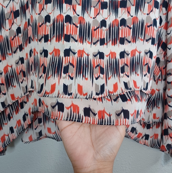 Parker Rita 100% Silk Sz M Bell Sleeve Flowy Abstract Artsy Blouse - Picture 8 of 14